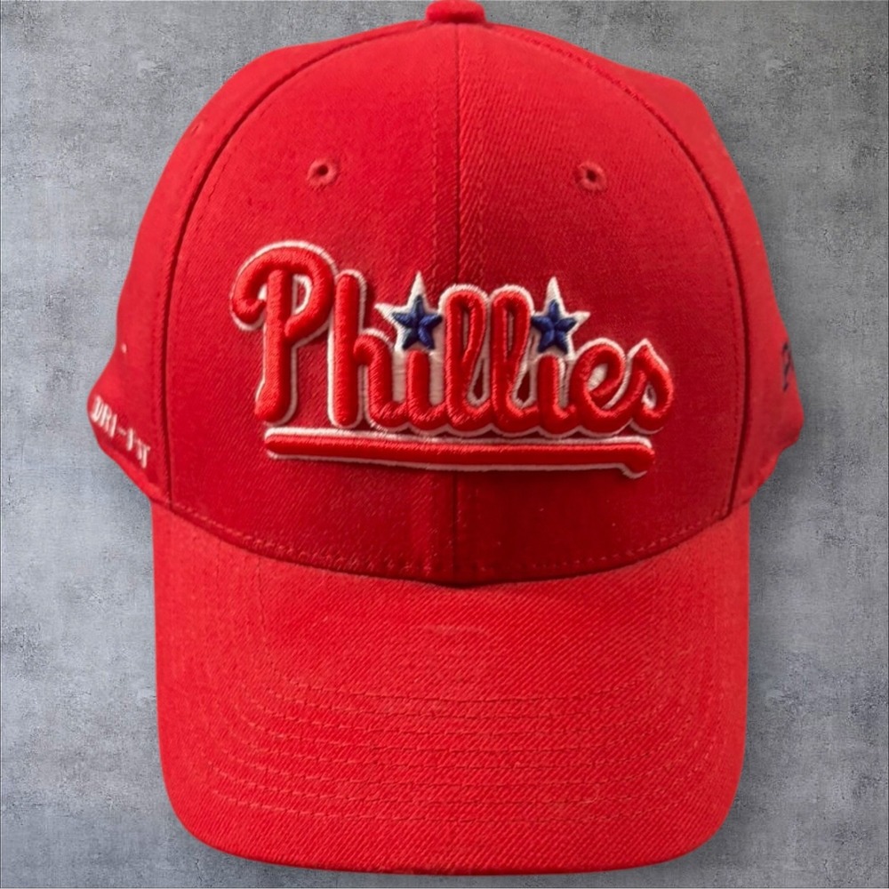 Nike Philadelphia Phillies Baseball Cap OSFM Red Dri-FIT Legacy91 Hat